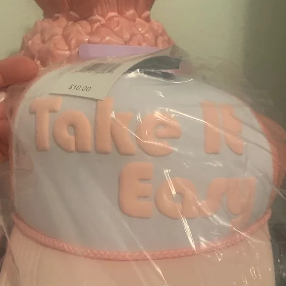 New Lip glaze & hat & eye mask bundle (3 pieces) - Picture 5 of 7